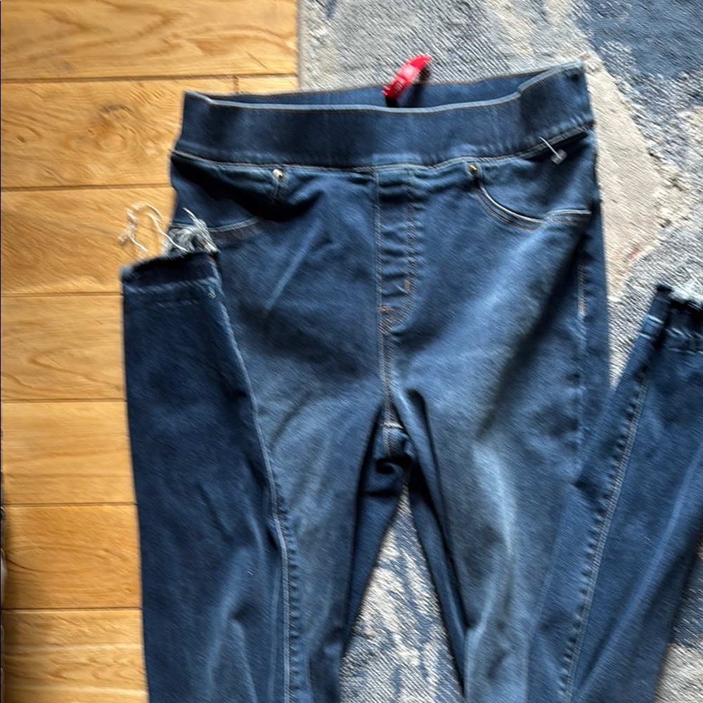 SPANX Blue Ankle Cropped Jeans Distressed Stretch Long size M - Picture 3 of 5